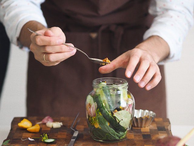 canning food